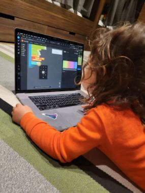 Maxima Chan Zuckerberg sister August Chan Zuckerberg learning how to code.